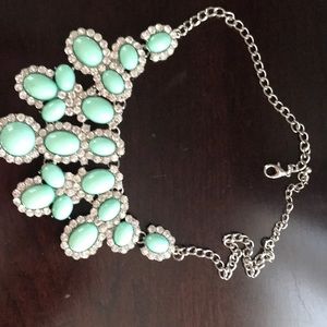 Gorgeous statement necklace